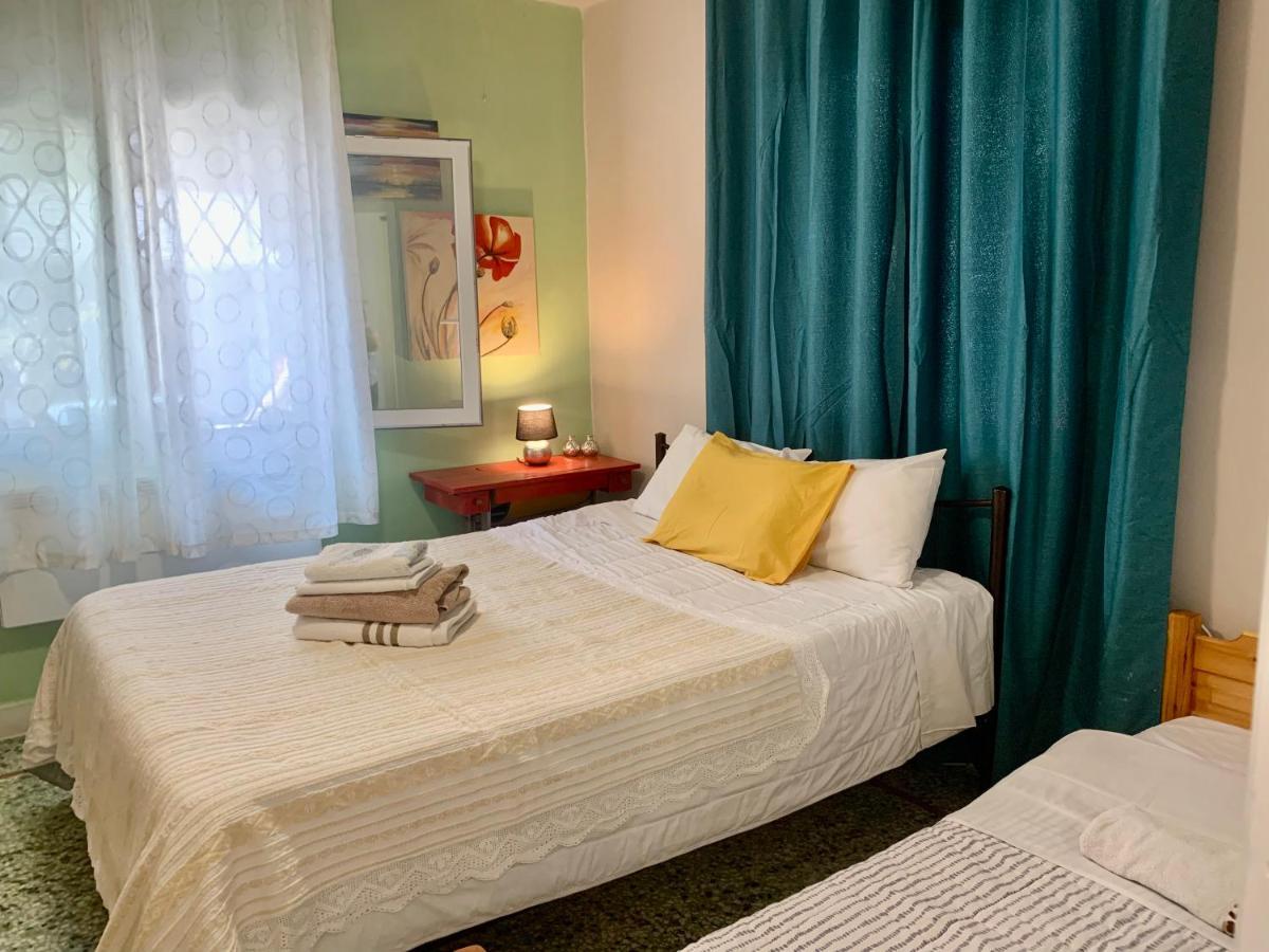 Lovely Place With Veranda Apartment Лариса Екстериор снимка